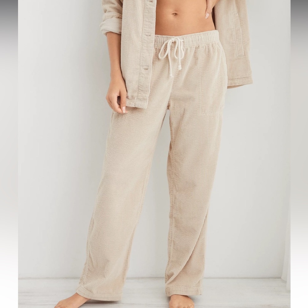 Aerie cordoroy low rise pants